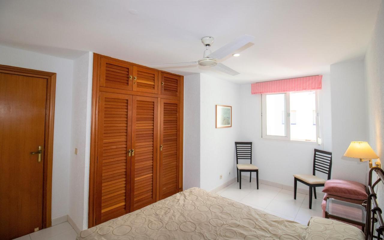 Puerto Deportivo - Con Vistas Al Mar - Apartament